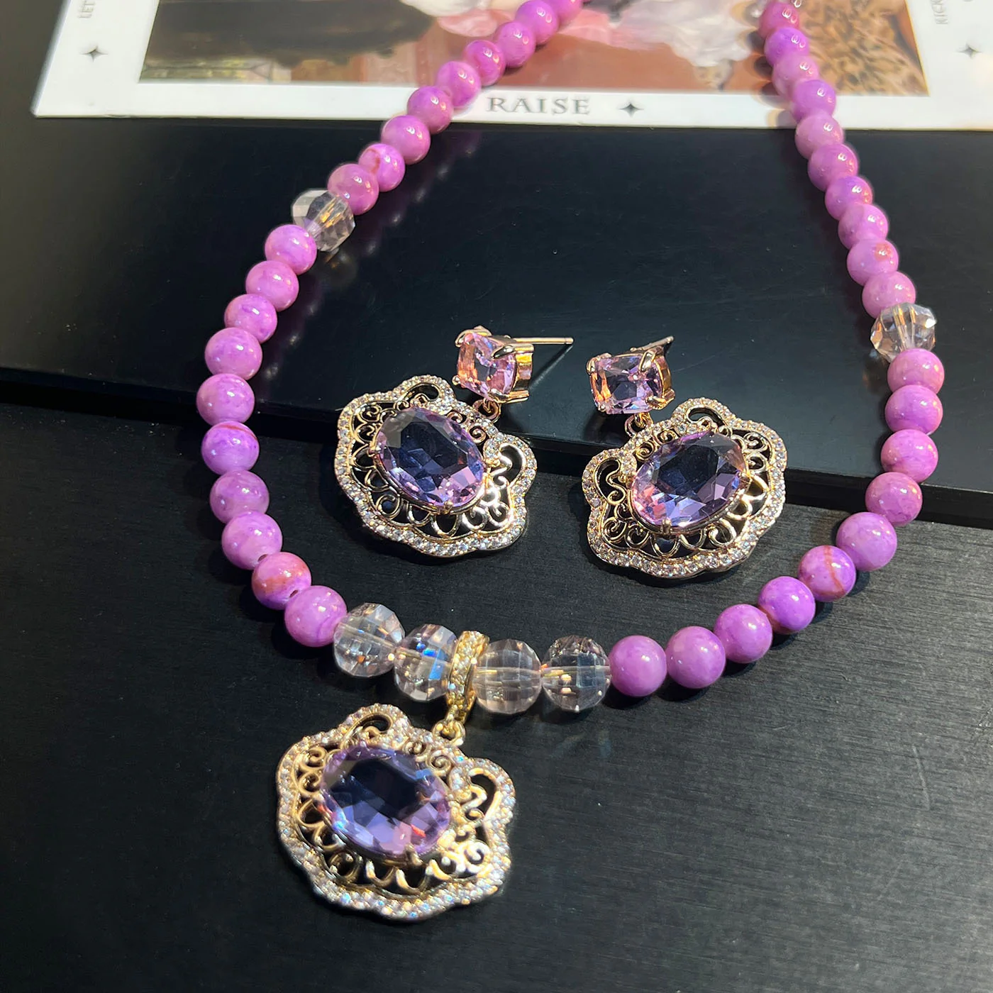 Violet Peace Lock Necklace & Earrings – Chinese New Style